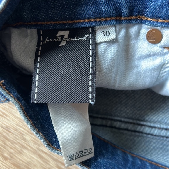 7 for all man kind High Waist Josefina with Frayed Back Hem Stranger Distress - Picture 7 of 11